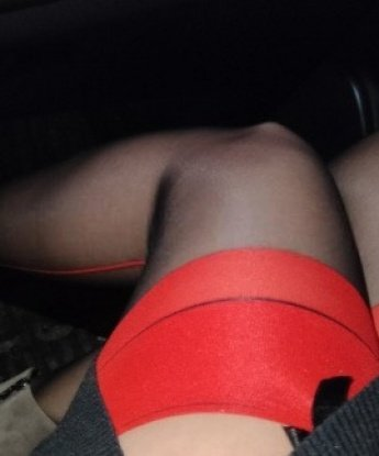 Москва - место, где я создаю и привношу в жизнь моменты настоящего блаженства. Возможности моих услуг безграничны: от расслабляющего эротического массажа до совместных экспериментов на красивом романтическом ужине. Я знаю, что дарю настоящие эмоции и здесь ты найдешь не только удовлетворение, но и искреннюю заботу. Отзывы о моих встречах говорят сами за себя. Попробуй, и ты ощутишь, как я бережно окуну тебя в мир наслаждения. Смотри мои фото и представляй, сколько незабываемых моментов мы можем разделить вместе. Жду тебя, чтобы сделать нашу встречу незабываемой. 💋 8740, 34 года